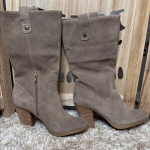 Steve Madden Tan Heeled Boots